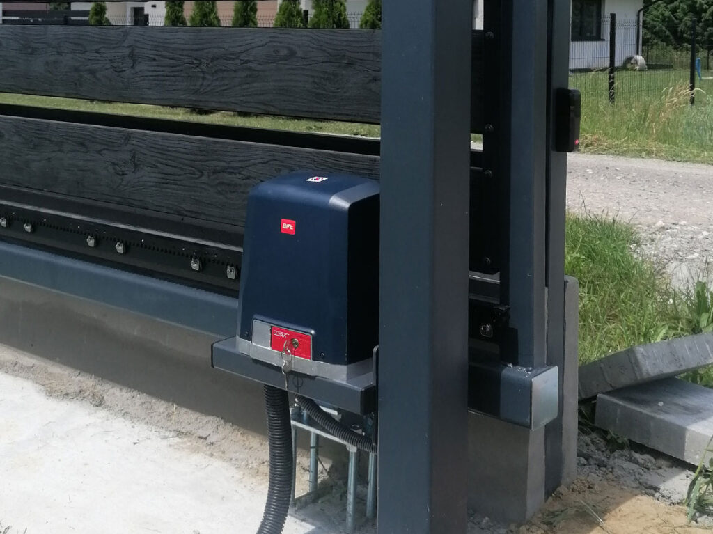 apęd do bramy przesuwnej – automatyka Mielec F.H.U. KRIS.